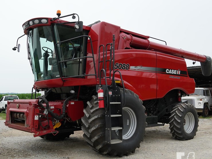 2012-case-ih-5088-image-16