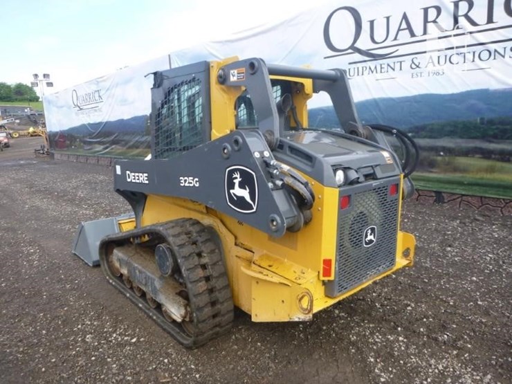 2022-deere-325g-image-40