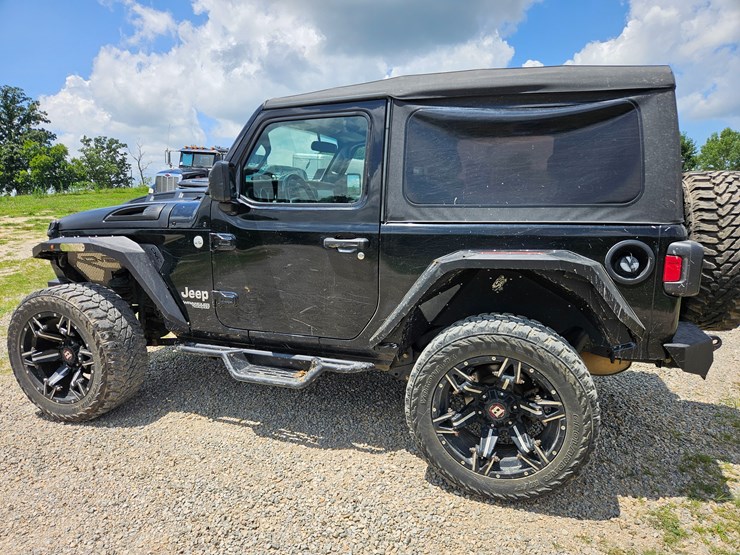 2021-jeep-wrangler-image-9