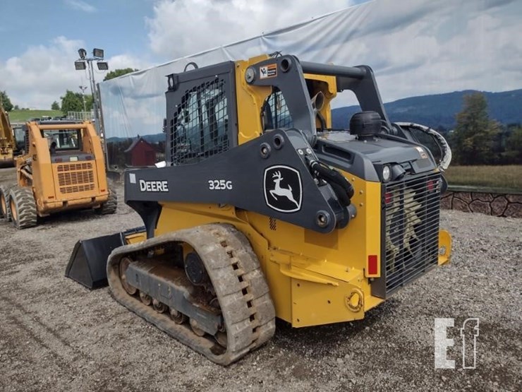 2023-deere-325g-image-40