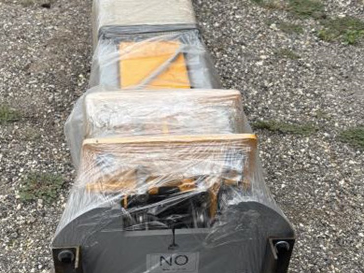 #18-•-10,000-lb-two-post-shop-lift---model:-irtpl-image-3