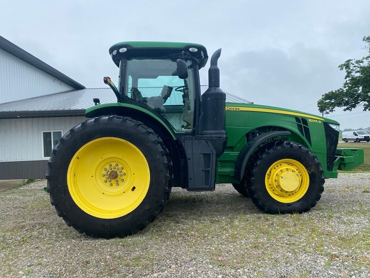 2016-john-deere-8245r-image-7
