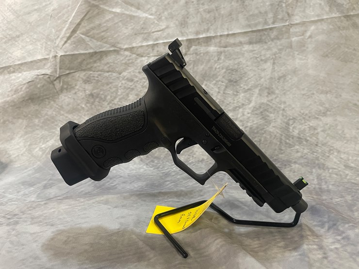 #4353-•-stoeger-str-9-combat-9mm-luger-pistol,-sn:-t6429-23ag00450-image-3