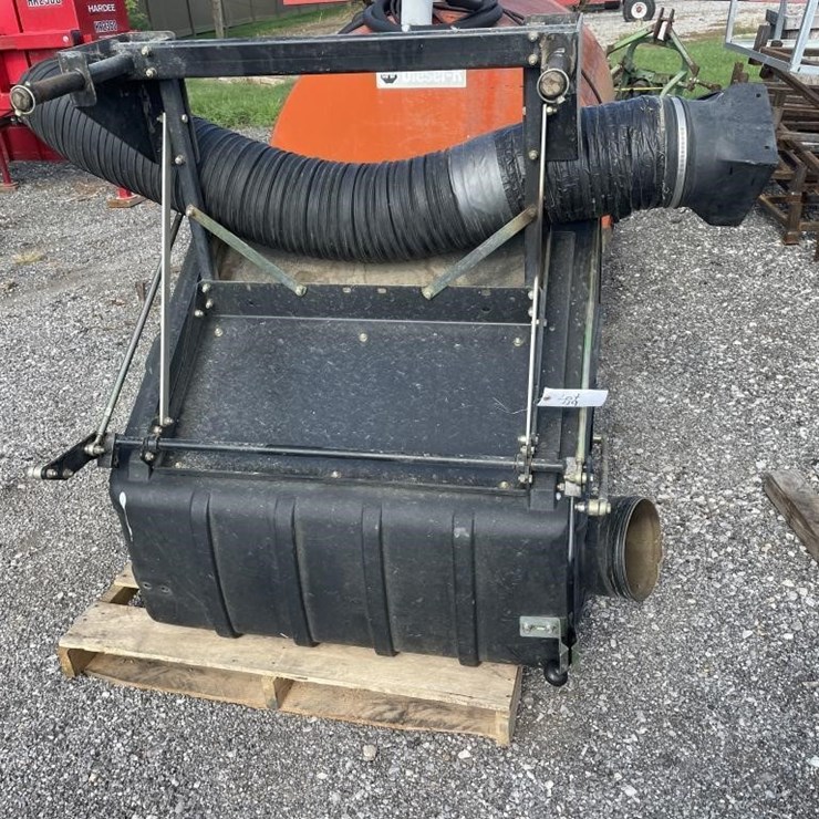 Scag Dump Style bagger system