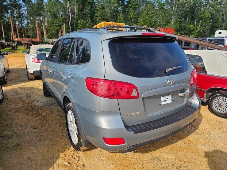 2008-hyundai-santa-fe-image-3