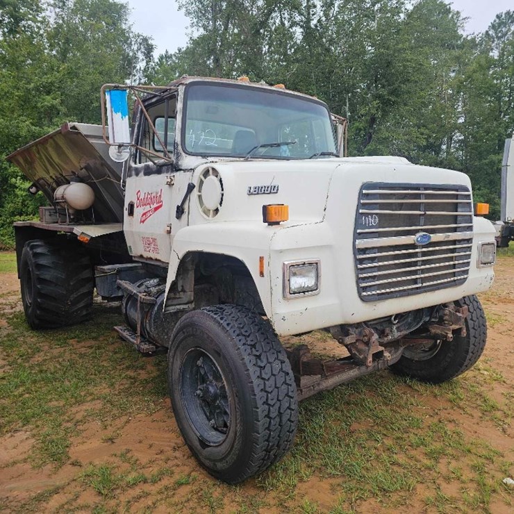 1995 FORD L9000