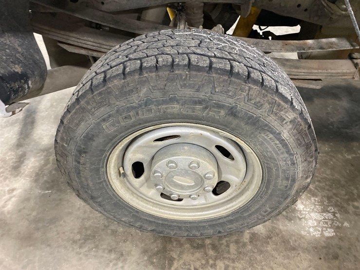 2012-ford-f350-image-27