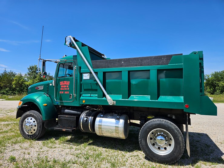 2012-peterbilt-382-image-9