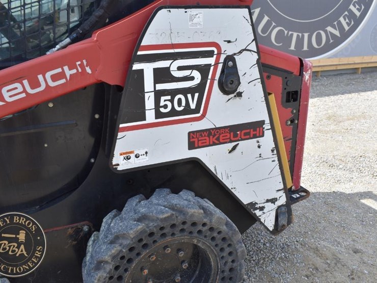 2017-takeuchi-ts50v-image-24