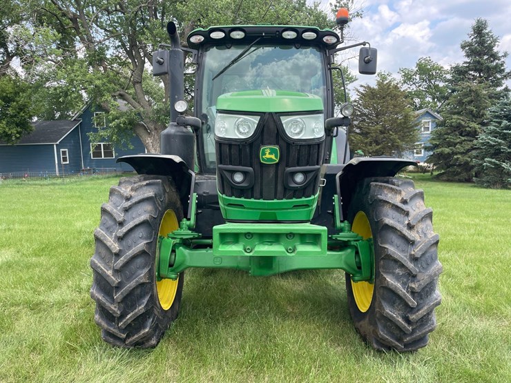 2015-john-deere-6155r-image-2