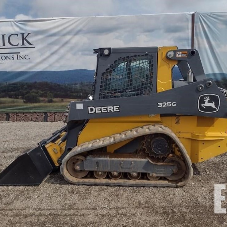 2023 DEERE 325G