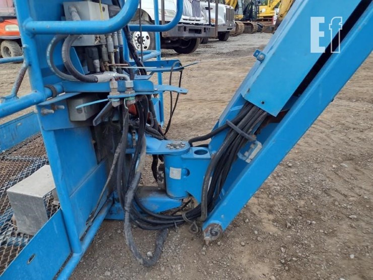 2012-genie-s125-image-20
