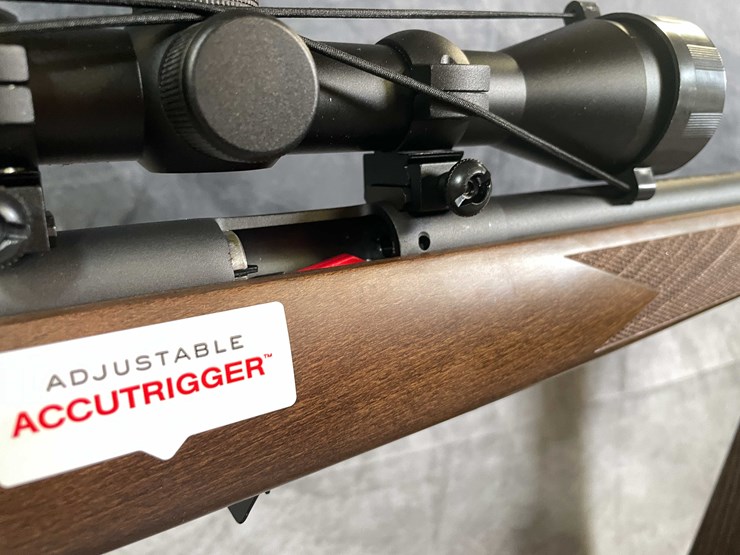 #4453-•-savage-93r17-17-hmr-bolt-action-rifle,-sn:-4161682-image-12