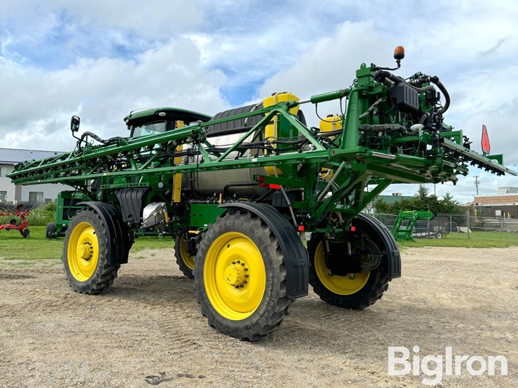 2021-john-deere-r4044-image-7