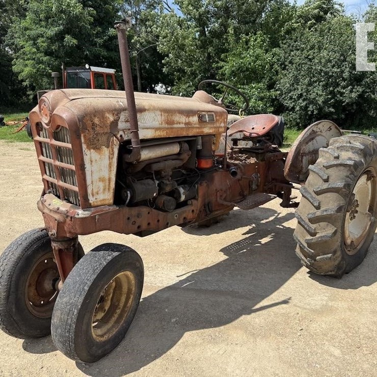 FORD 900