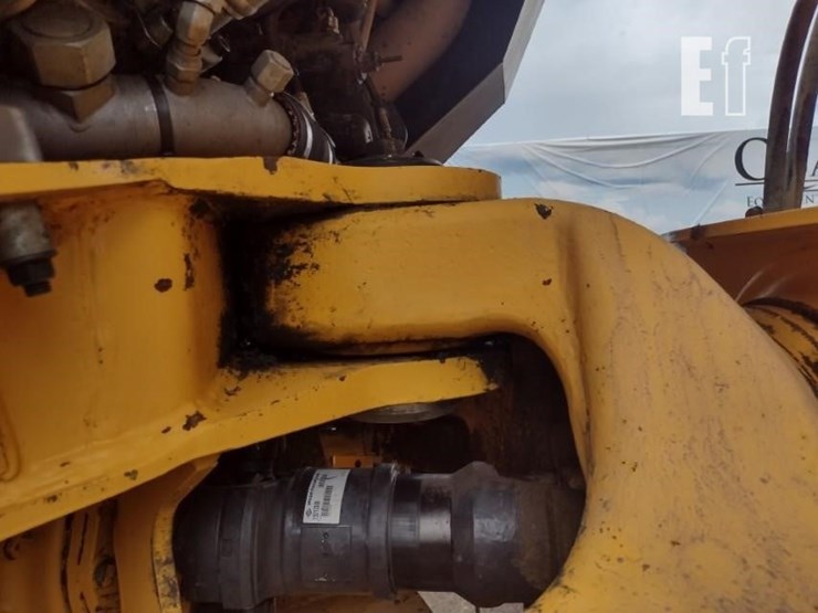 2013-volvo-a40f-image-27