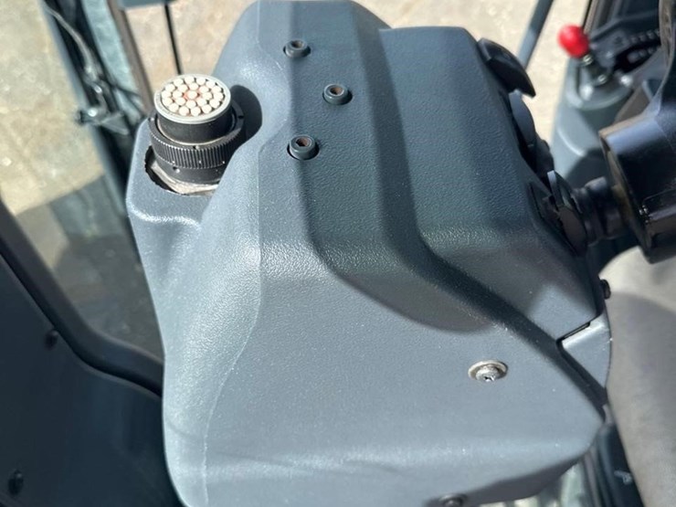 2014-deere-772gp-image-12