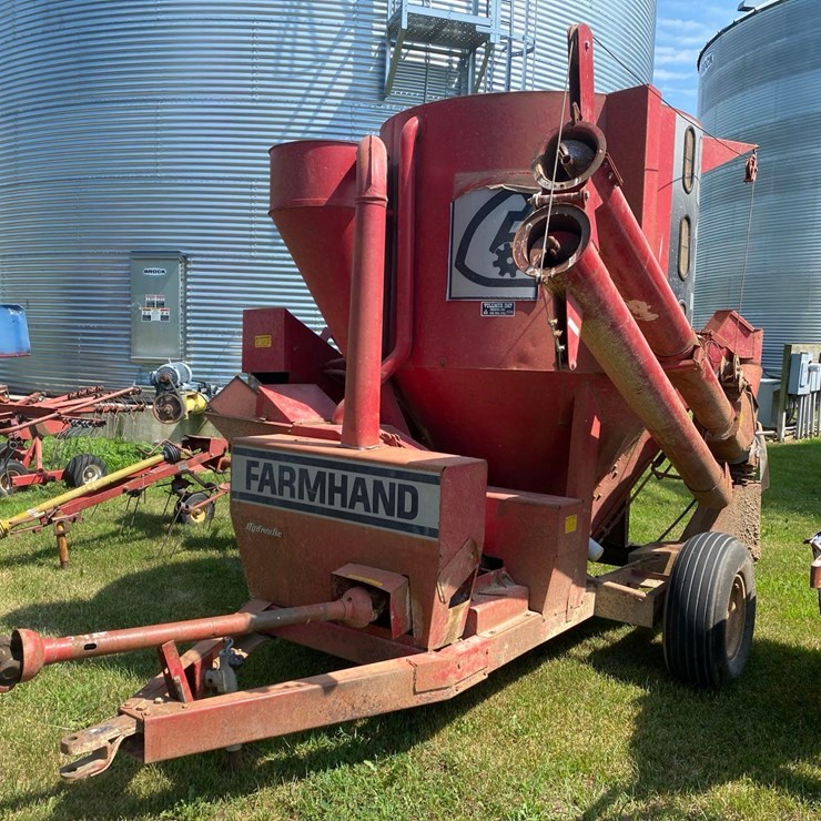 FARMHAND 817