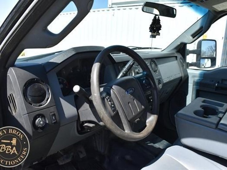 2016-ford-f550-sd-image-33