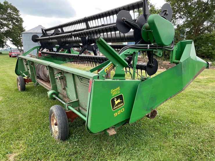 jd-920-graintable-w/-headcart-image-27
