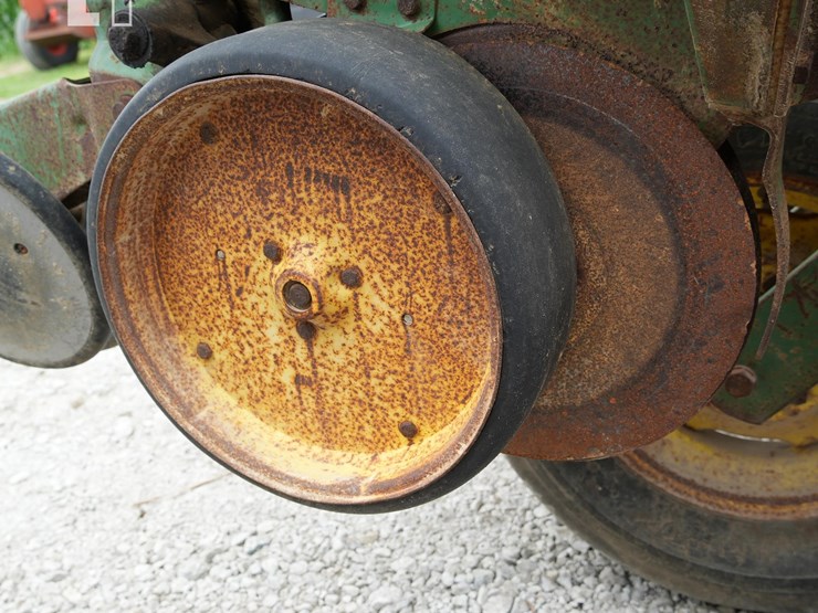 john-deere-7000-image-24