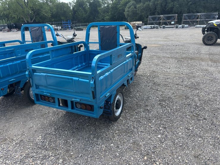 #7-•-electric-tricycle-w/-dump-bed---model:-iret13-image-3