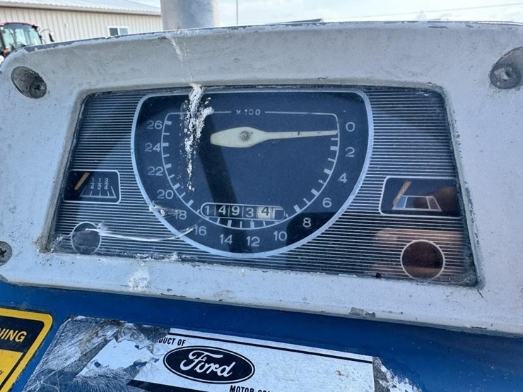 ford-4000-image-15
