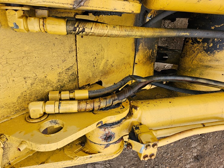 1984-caterpillar-973-image-53