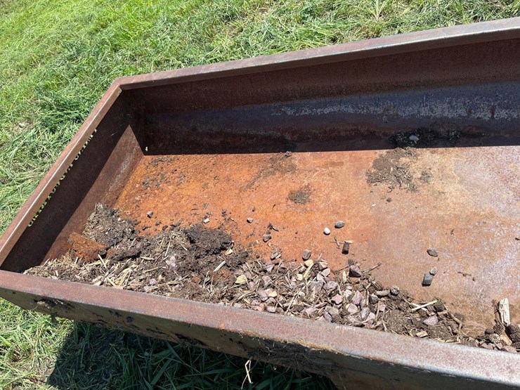 20ft-steel-feed-bunk-image-9