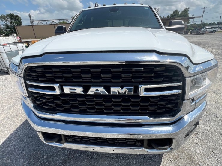 2022-dodge-2500-image-61