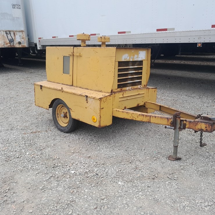 LOT#-307-LE ROI DRESSER INDUSTRIAL AIR COMPRESSOR