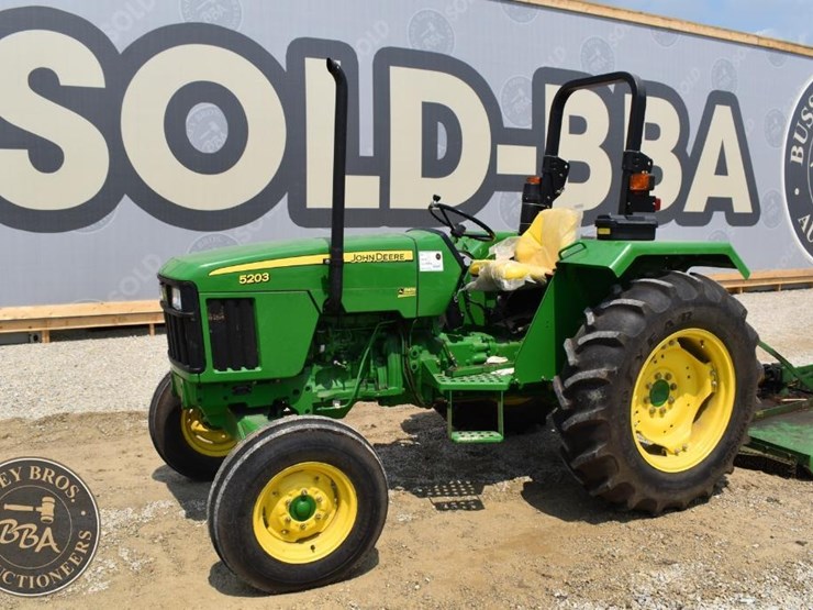 2007-john-deere-5203-image-1