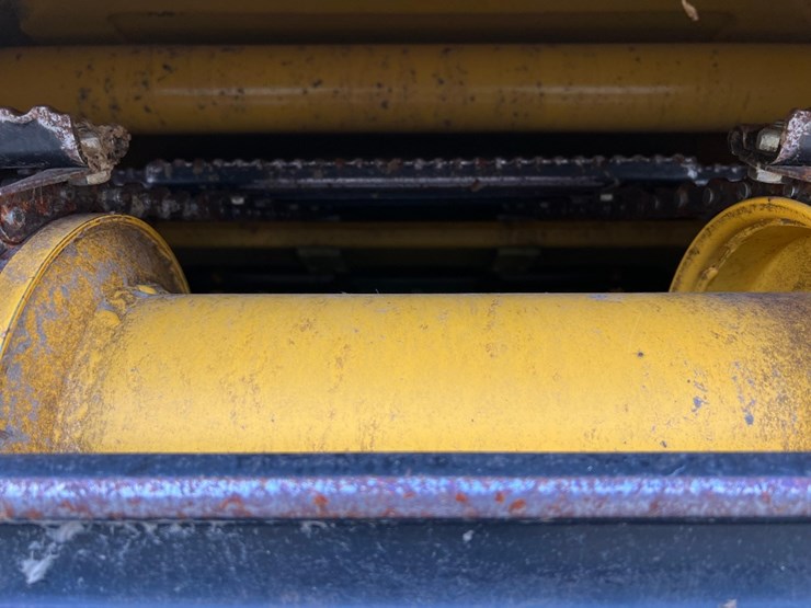 2023-new-holland-cr10.90-image-26