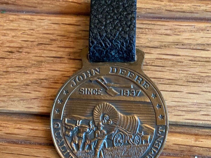 (3)-john-deere-watch-fobs-image-5