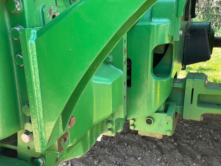 2013-john-deere-8360rt-image-34