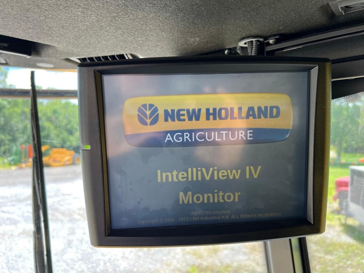 2023-new-holland-cr10.90-image-80