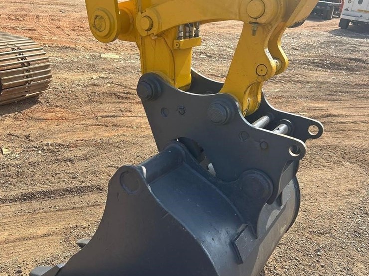 2021-komatsu-pc138us-11-image-11