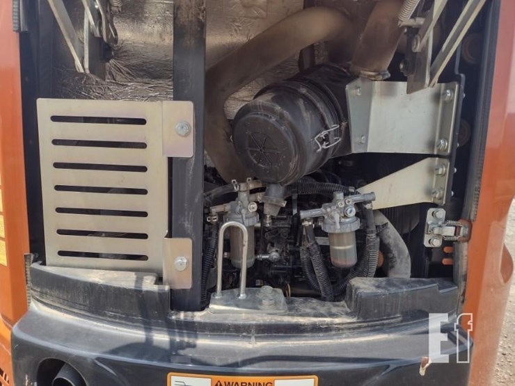 2021-hitachi-zx26u-5-image-43
