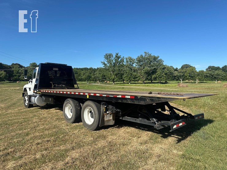 2019-international-workstar-7400-image-6