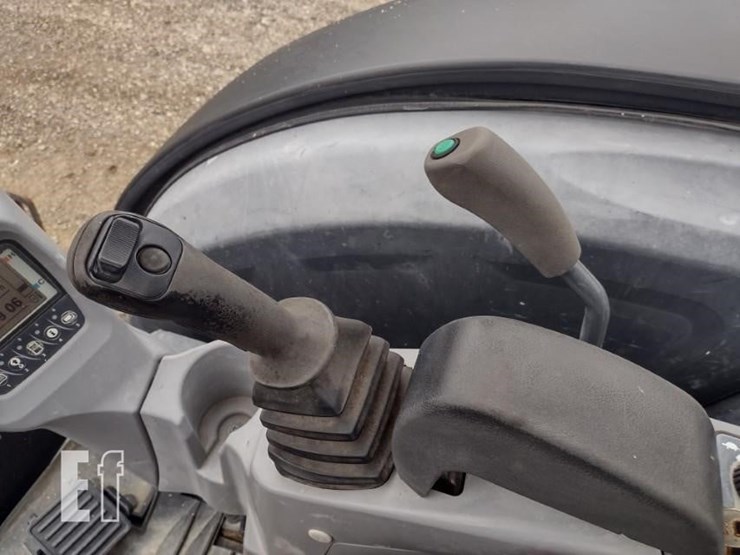 2019-kubota-u55-4-image-9