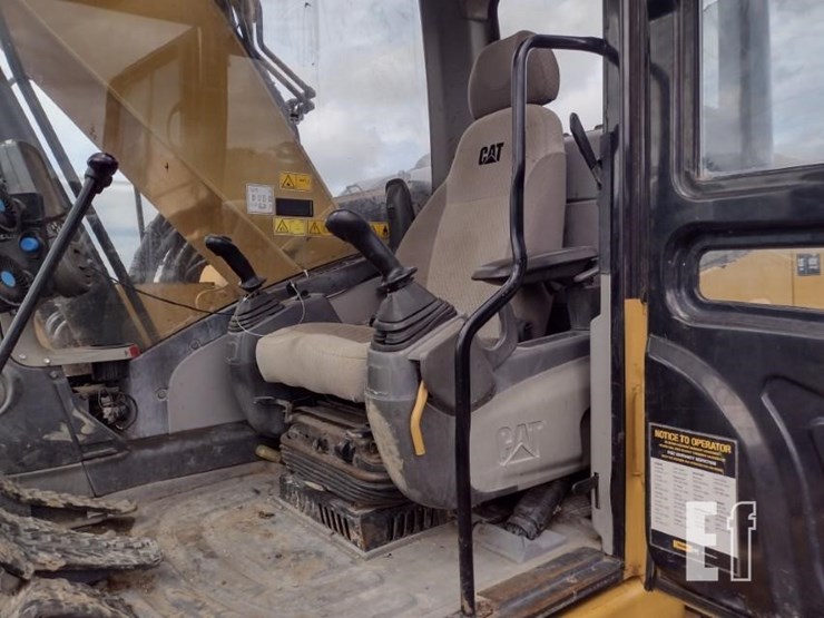 2008-caterpillar-320dlrr-image-13