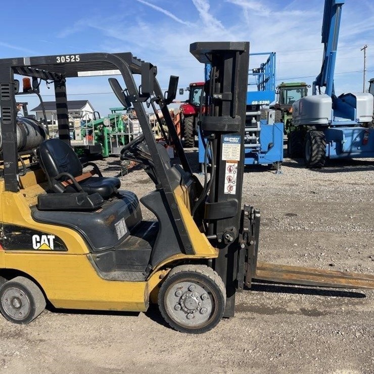 2013 CATERPILLAR C5000