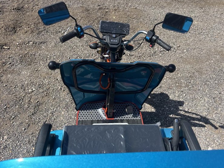#8-•-electric-tricycle-w/-dump-bed---model:-iret13-image-6