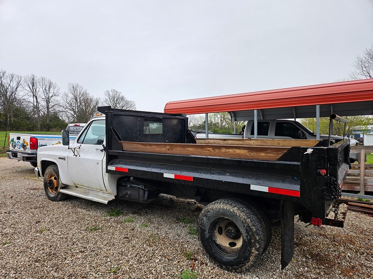 1985-gmc-3500-image-8