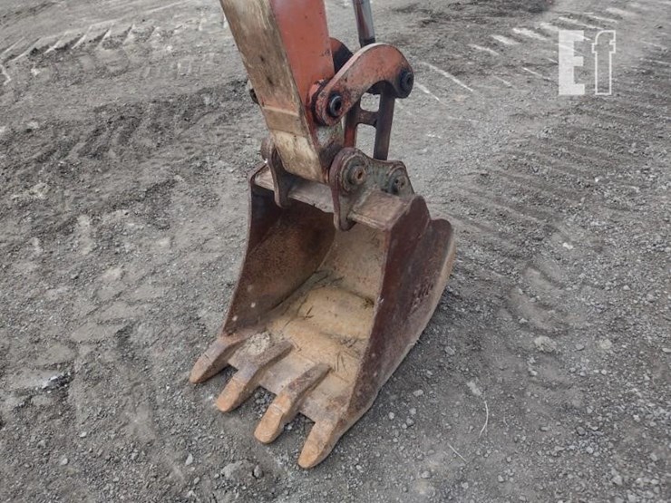 2021-hitachi-zx26u-5-image-18