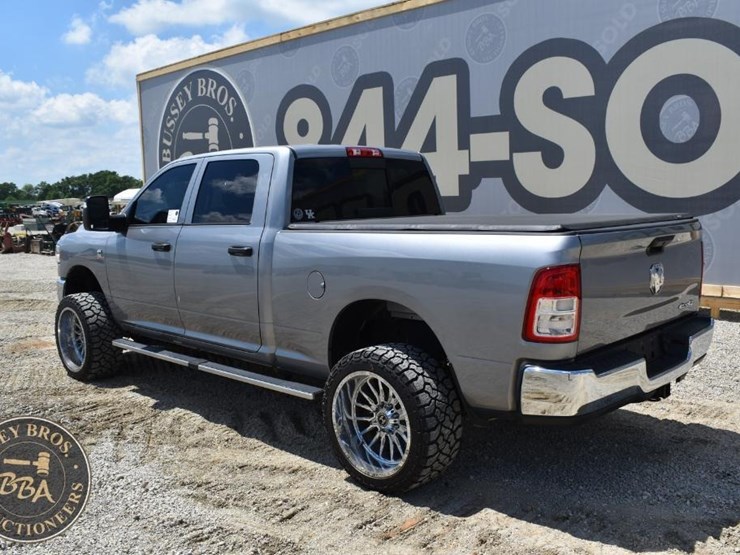 2024-ram-3500-hd-image-15