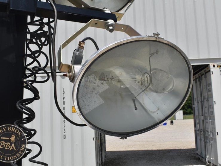 2019-allmand-bros-night-lite-v-series-image-30