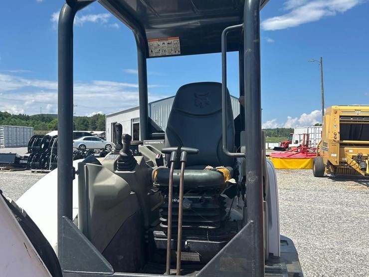 2016-bobcat-e50-image-4