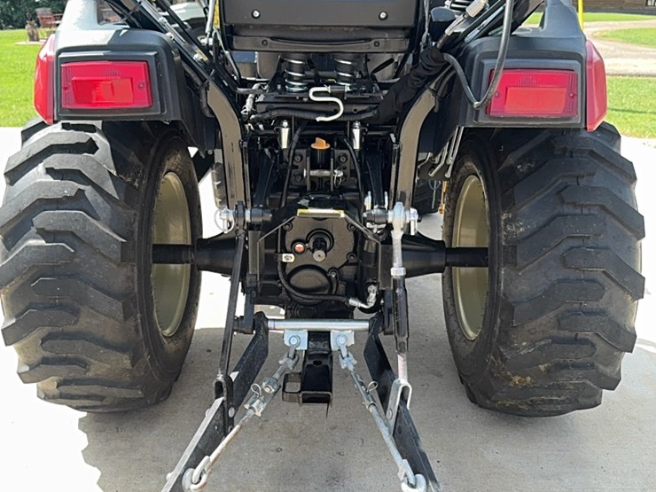 2023-yanmar-325-image-10