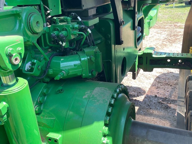 2013-john-deere-8360rt-image-32
